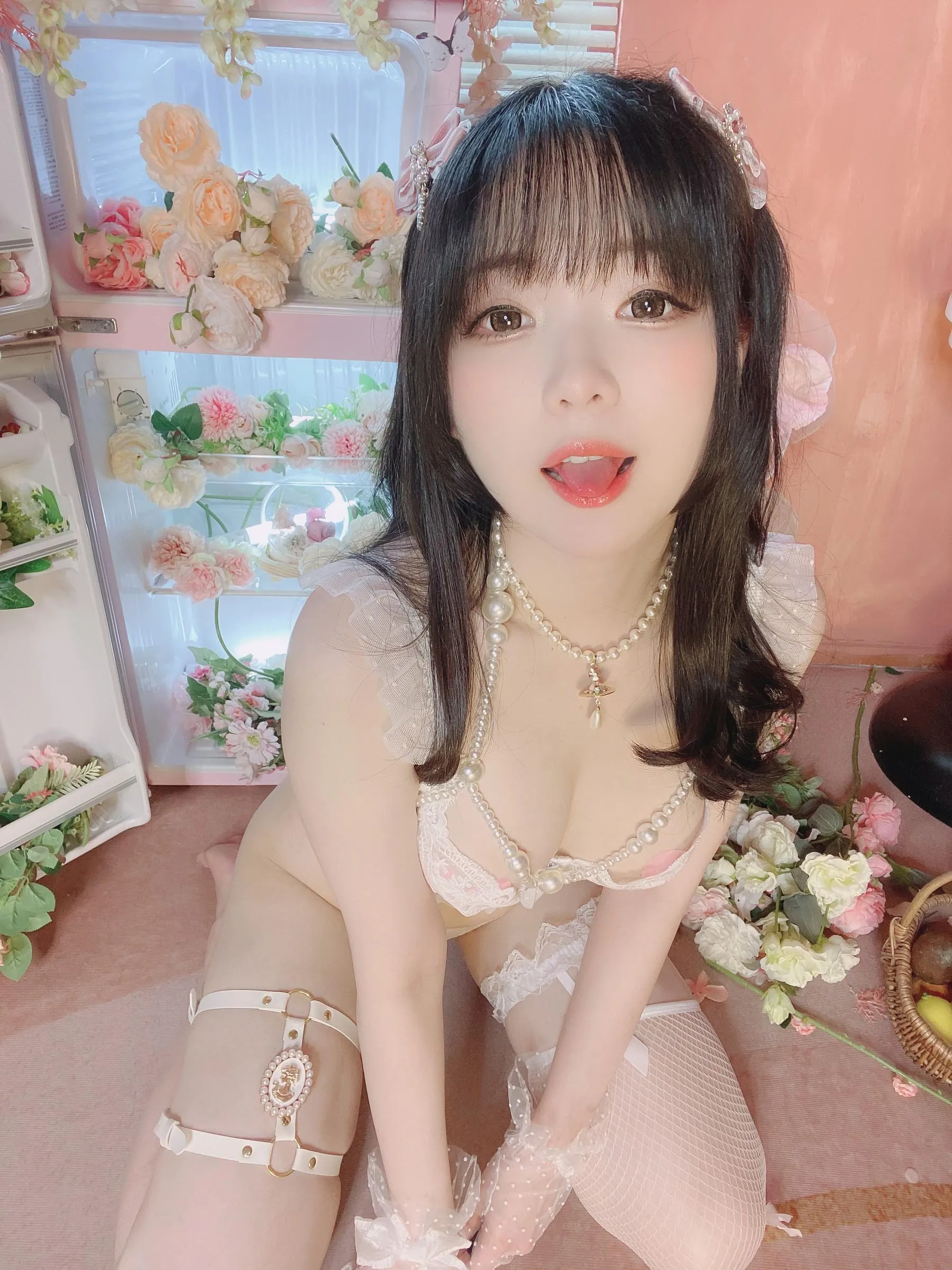 霜月shimo – NO.60 Fantia 2022年11月会员合集6期-2022-11-21 天使 [21P]插图9